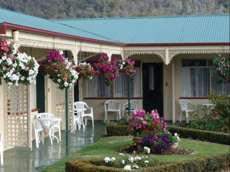 Wintersun Gardens Motel Бичено Екстер'єр фото