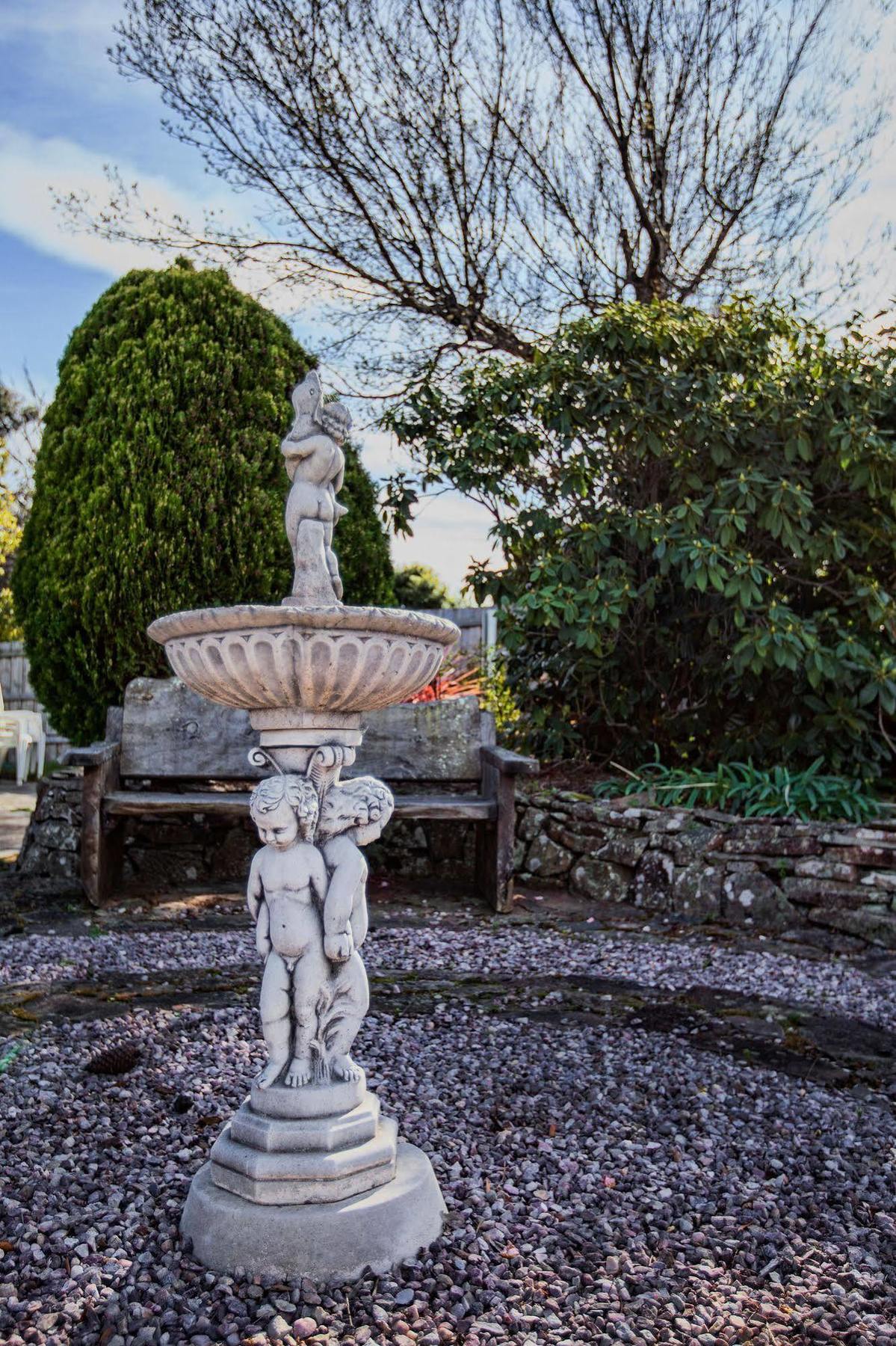 Wintersun Gardens Motel Бичено Екстер'єр фото